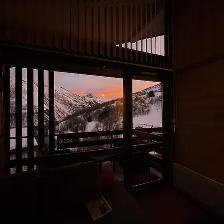 Cosy Plein Sud: Vue Splendide Et Terrasse Spacieuse * Saint-Sorlin-d'Arves