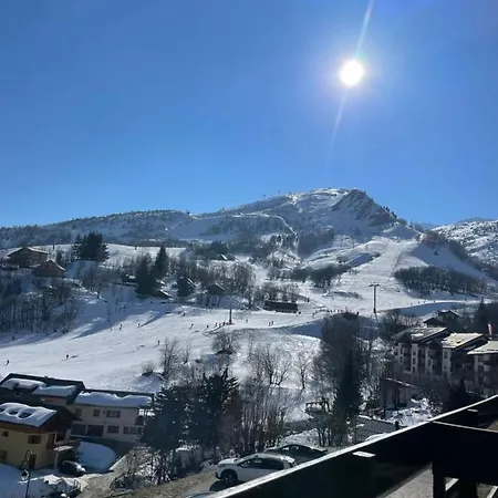 Cosy Plein Sud: Vue Splendide Et Terrasse Spacieuse
